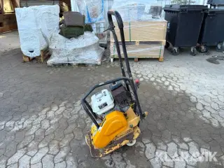 Pladevibrator C60