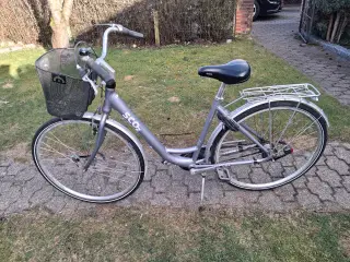 Damecykel sælges 
