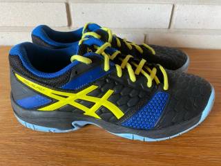 Asics indendørssko str. 39