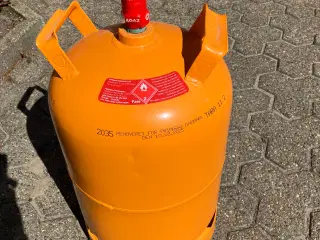 11 kg ny gasflaske fyldt/ plomberet