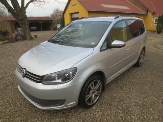 VW Touran 1.6 TDi 7 Pers. årg 2013. Nysynet. 