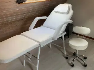 Behandlerbriks med stol