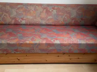 Sovesofa med udtræk