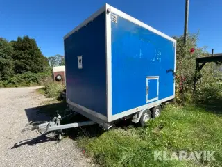 Toilet- og badeskur VA