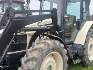 Lamborghini premium 950. Kun kørt 1.820 timer. Meget velholdt traktor