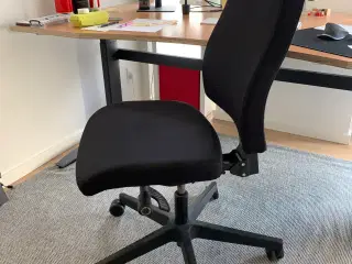 Pro kontorstol - Interstuhl Lite Pro