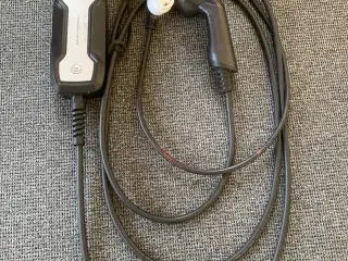 Ladekabel med lader 