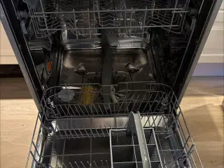 Opvaskemaskine IKEA Rengöra