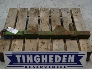 John Deere 2030 R.H. Liftarm AT30150