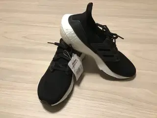 Adidas Ultraboost 21