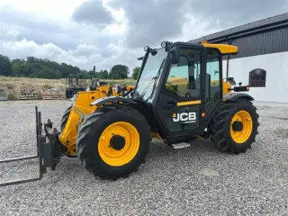 JCB 527-58 Agri Plus