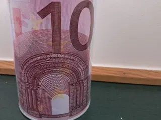 Sparebøsse Euro sedler
