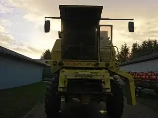 New Holland 1550 sælges i dele/ for parts