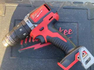Milwaukee M18 slagboremaskine 