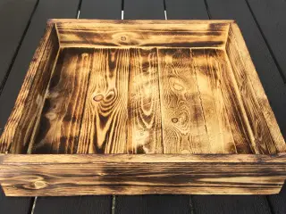Overflade brændt bakke i genbrugstræ 39,2 x 40,2