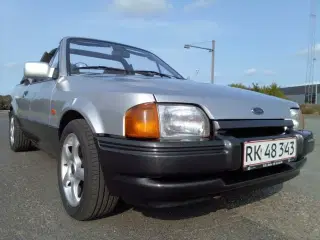 Ford Escort XR3i Cabriolet