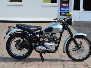 Triumph TR5 Trophy Classic Bike