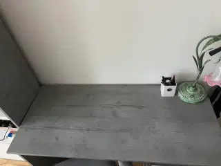 Skrivebord 