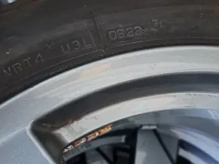 Fine 19 " Alufælge med dæk til Nissan