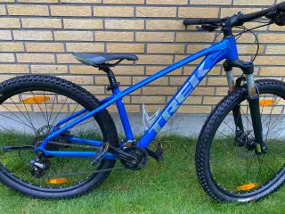 Trek marlin 6 str small 27,5” hjul