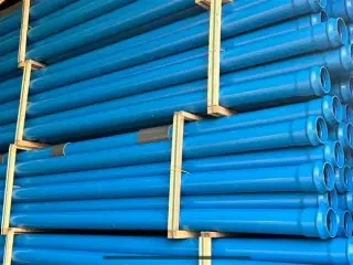 - - - HUSK Markvandingsrør, det snart tiden til at få dem gravet ned.