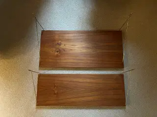 Teaktræs hylder sælges  mål 78,5 X 28 cm  kr. 500 