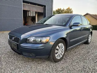 Volvo S 40. 1,8 