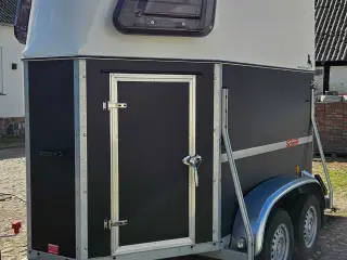 Schmidt 2 ponytrailer
