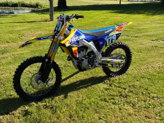 Suzuki RMZ 250
