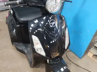  el  3 hjulet scooter 