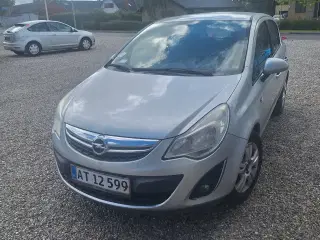 Opel Corsa 1.4 Benzin