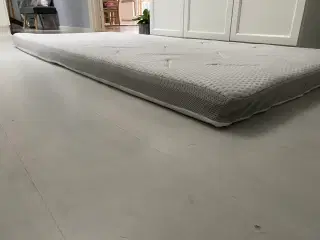 Topmadras 90x200x8 Sælges fejlkøb