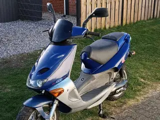 Fin og iorden Aprilia Sr50 45kmt