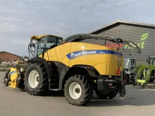 New Holland FR 600