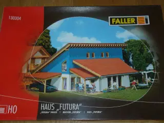 Faller 130304 Haus Futura. Nyt byggesæt i Æske. H0