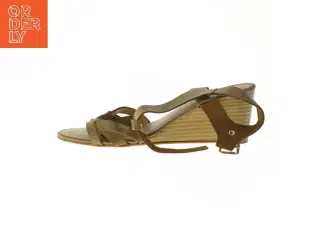 Sandaler med kilehæl fra Nome (str. 37 )