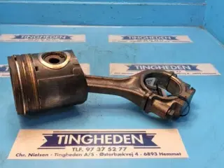 Iveco 8361 SRE 11 Stempel 1903678