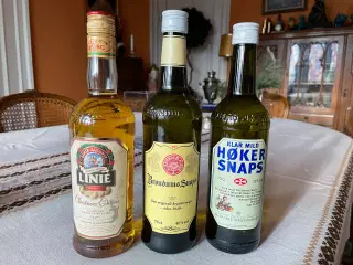 3 flasker Akvavit / Snaps.