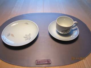 Løvfald - Kaffe- og underkopper