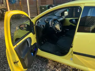 Peugeot 107 1.0 Benzin (Van)