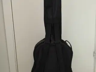 Pæn og velholdt billig guitar