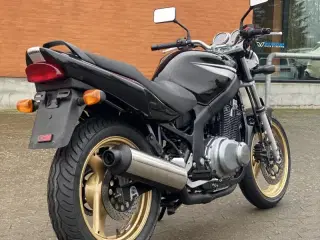 Suzuki GS 500 E