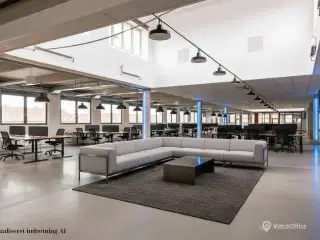 Kontorlejemål i kreative omgivelser tæt på metro og centrum