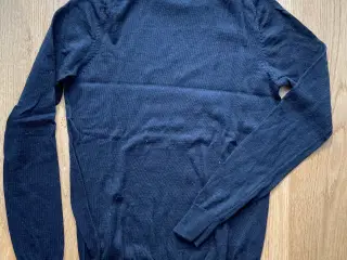 Muji turtleneck sort