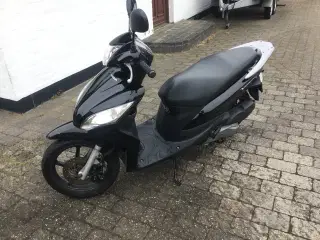 Honda nsc 50 vision 13/12-2019. km 6000