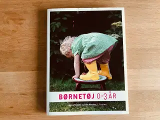 Børnetøj 0-3 år -  Hanne Meedom og Sofie Meedom