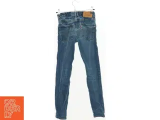 Jeans fra Levis (str. 140 cm)