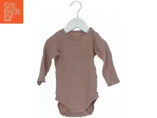 Langærmet bodystocking til baby fra Name It (str. 74)