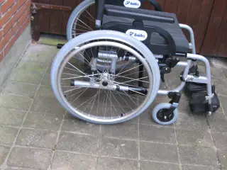 Letvægts Kørestol Som ny