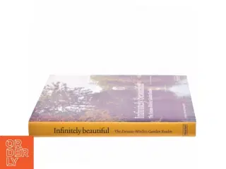 Infinitely Beautiful af Kulturstiftung DessauWrlitz (Bog)